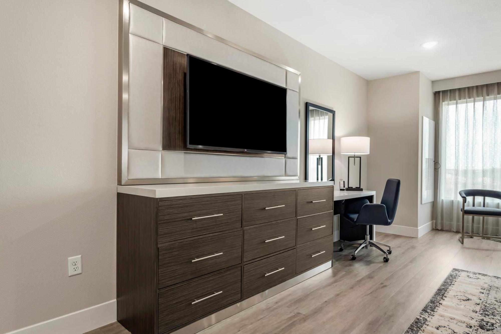 Cambria Hotel Austin Uptown Near The Domain מראה חיצוני תמונה