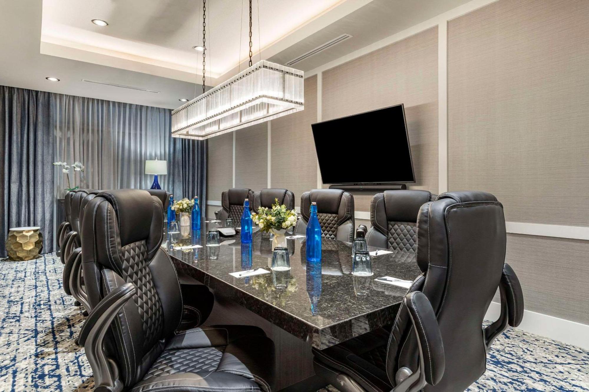 Cambria Hotel Austin Uptown Near The Domain מראה חיצוני תמונה