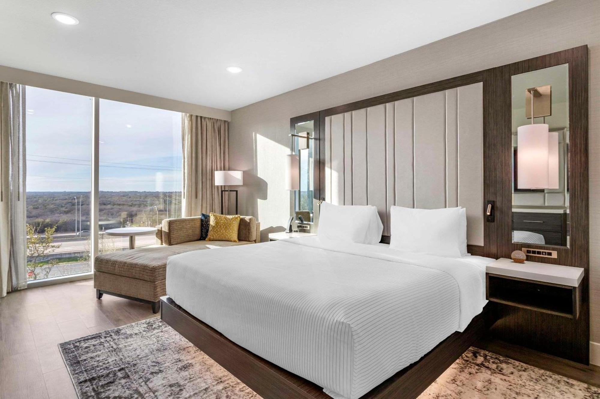Cambria Hotel Austin Uptown Near The Domain מראה חיצוני תמונה