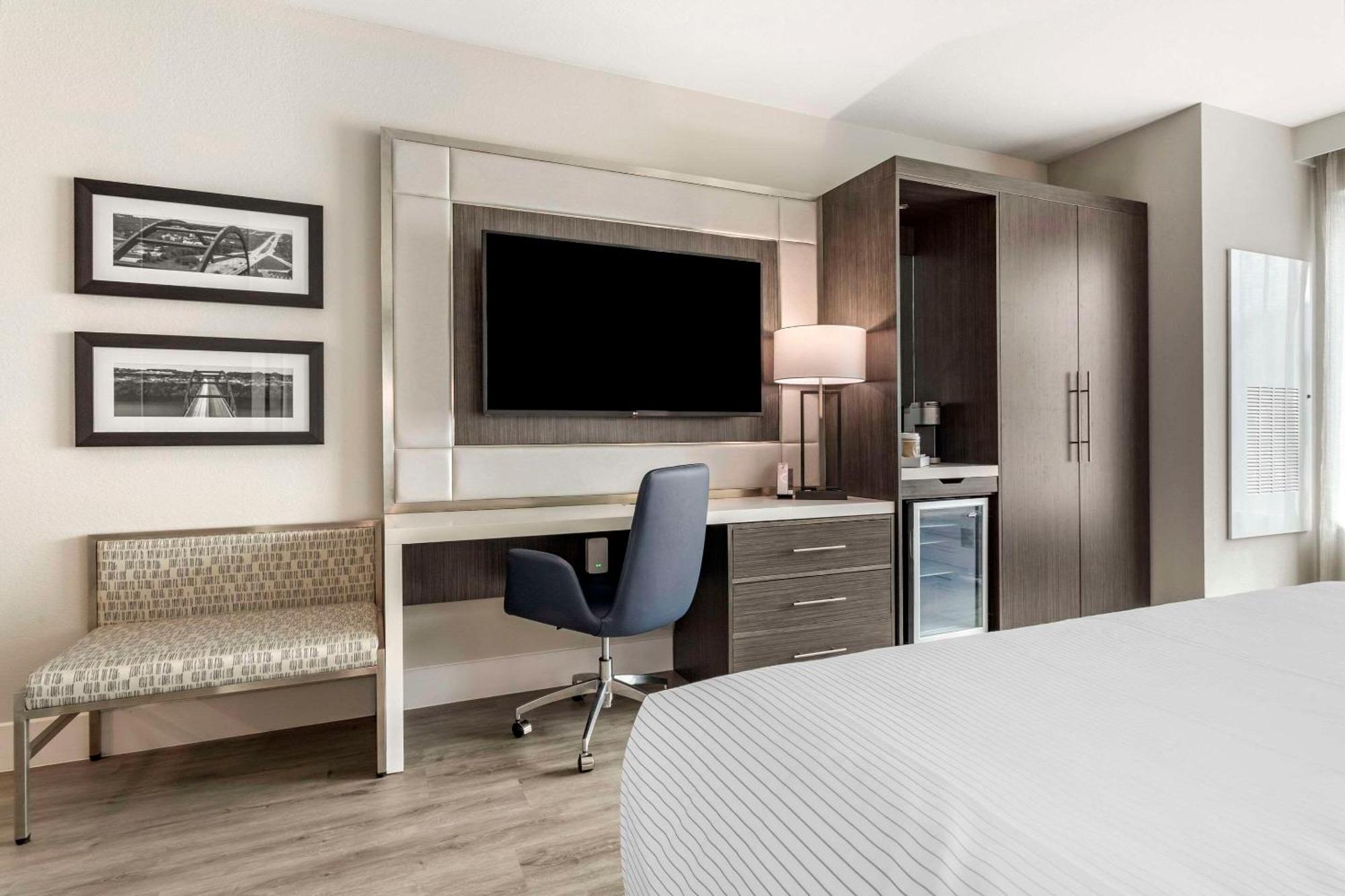 Cambria Hotel Austin Uptown Near The Domain מראה חיצוני תמונה